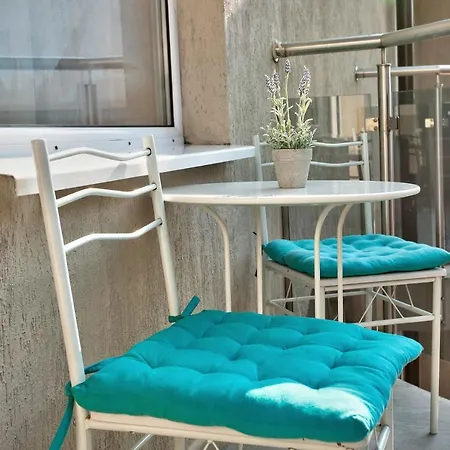 Aurora Oasis - Ac & Lift In Vibrant Downtown By Flat Mаnager صوفيا