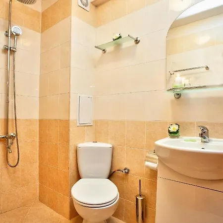 Aurora Oasis - Ac & Lift In Vibrant Downtown By Flat Mаnager Apartment Sofia